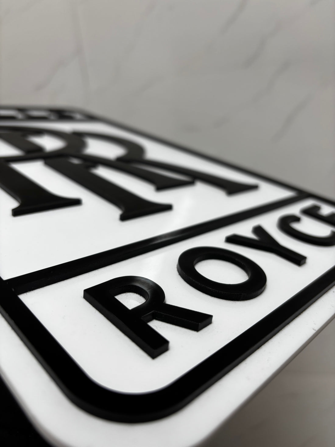 4D rolls royce sign