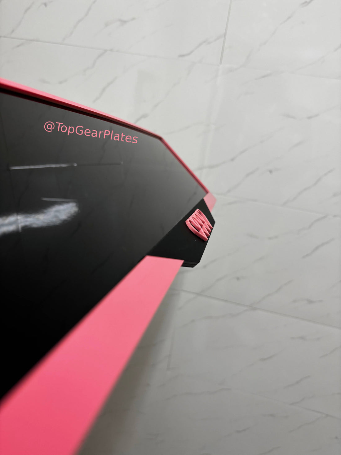 Audi Hearts Surround